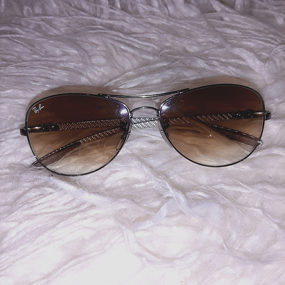 Beautiful  pair of sunglasses  RayBan